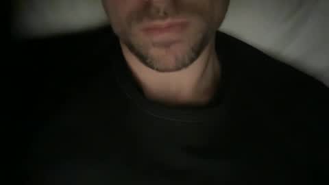 Snapshot of calvinzz chatting on 01-22-25, 05:28 calvinzz online show from 01-22-25, 05:28