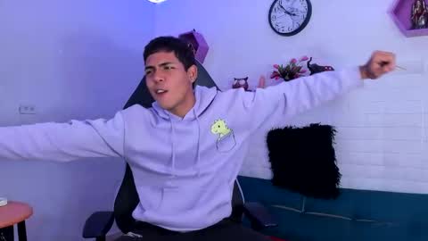 cam_xman online show from 11-05-25, 04:23