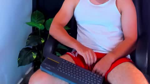 camara110 online show from 12-06-24, 01:29