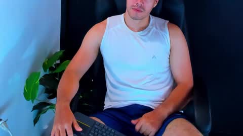 camara110 online show from 12-10-24, 04:02