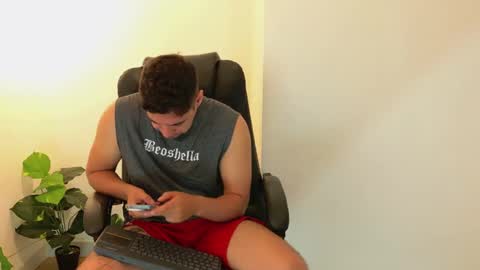 Snapshot of camara110 chatting on 10-16-25, 03:18 camara110 online show from 10-16-25, 03:18