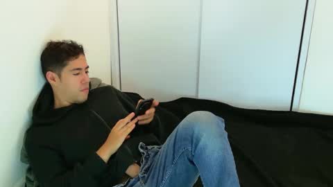 Snapshot of camara110 chatting on 10-26-25, 10:58 camara110 online show from 10-26-25, 10:58