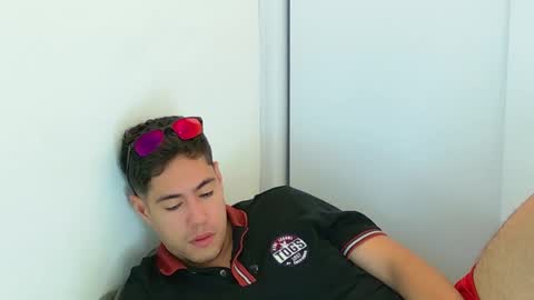 Snapshot of camara110 chatting on 11-12-25, 07:03 camara110 online show from 11-12-25, 07:03