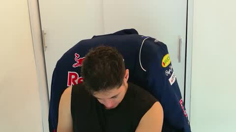 Snapshot of camara110 chatting on 12-01-25, 03:00 camara110 online show from 12-01-25, 03:00