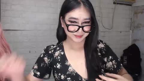 camela_star online show from 10-08-25, 11:08