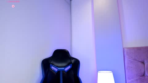 Camelia Smith online show from 02-04-25, 09:38