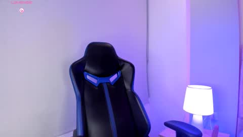 Camelia Smith online show from 02-11-25, 04:33