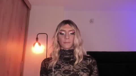 Cameron online show from 01-11-26, 01:32