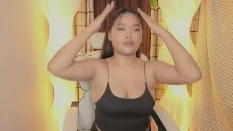 Snapshot of camgirl_jade chatting on 02-26-26, 04:33 Jade online show from 02-26-26, 04:33