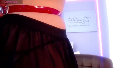 Snapshot of cami_fire chatting on 12-17-24, 07:48 Cami online show from 12-17-24, 07:48