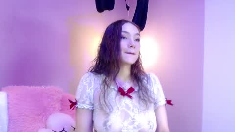 Snapshot of cami_fire chatting on 03-04-25, 05:45 Cami online show from 03-04-25, 05:45
