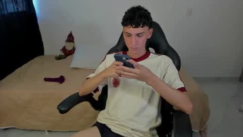 Camilo online show from 12-03-25, 07:12