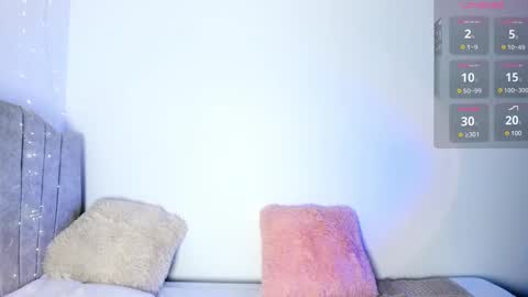 camii_sweett2 online show from 10-07-25, 08:17