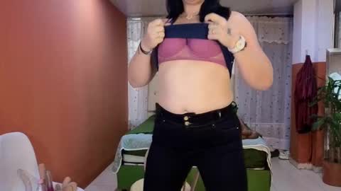 Camil online show from 09-13-25, 10:59