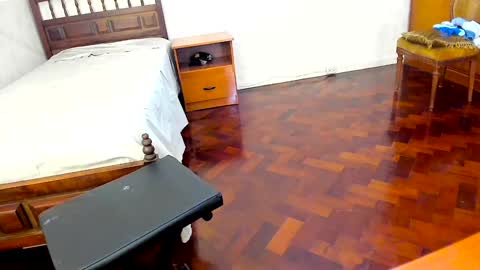 Cami online show from 01-24-25, 12:20