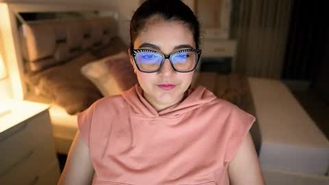 Camila buitrago online show from 10-16-25, 12:44