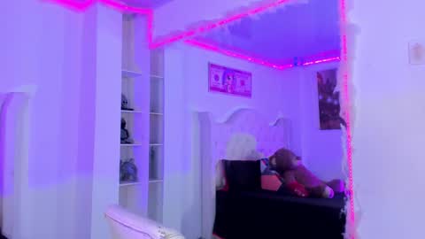  s online show from 11-03-25, 06:58