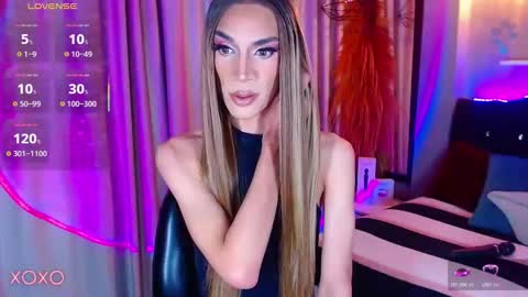 Camila online show from 11-23-25, 07:24