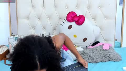 camila_sex_latina online show from 01-20-25, 06:42