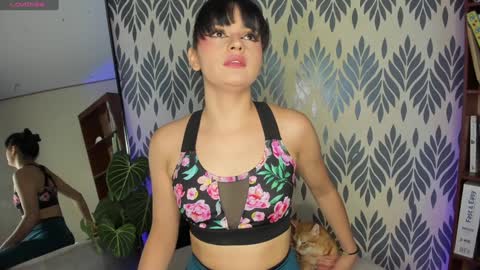 Cami  online show from 02-06-25, 10:37