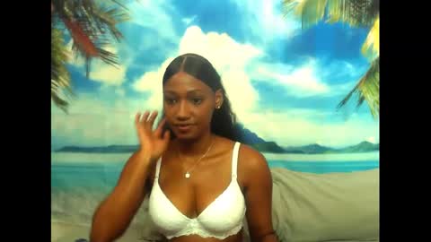 Snapshot of camilaasexyy chatting on 02-23-25, 07:22 camilaasexyy online show from 02-23-25, 07:22