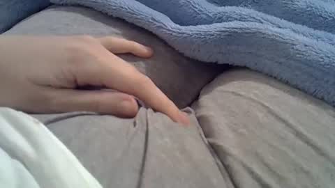 flash 50 tokens BIG CLIT  tits pussy. masturbation big clit 150 tokens fingers inside pussy 1000 tk  pump big clit 300 tk online show from 09-25-25, 06:55