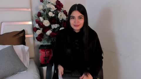 Snapshot of camilasofiia chatting on 03-12-25, 03:02 Camila online show from 03-12-25, 03:02