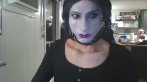 Ladyboy Ladine or Cambi online show from 10-11-25, 02:33