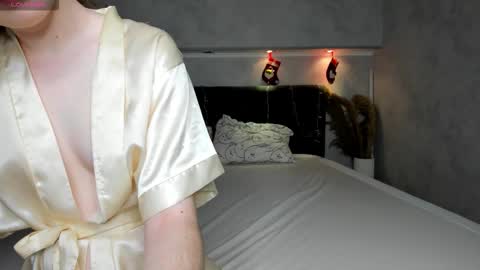 Camilla online show from 12-14-25, 01:11