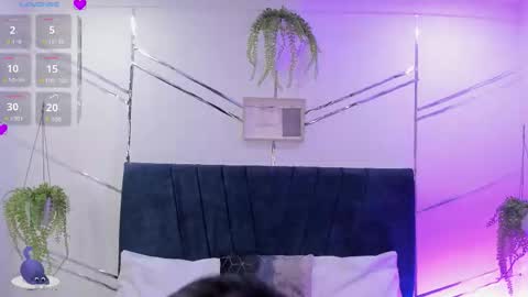 camilla_miller01 online show from 09-17-25, 08:10