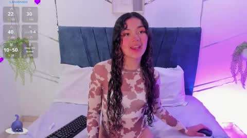 camilla_miller01 online show from 09-20-25, 12:50