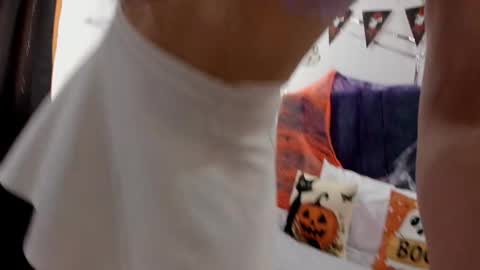 Snapshot of camilla_miller01 chatting on 10-22-25, 06:51 camilla_miller01 online show from 10-22-25, 06:51