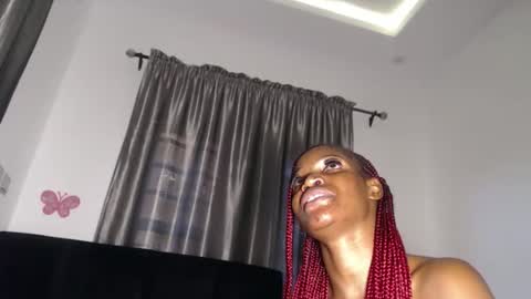 camilla online show from 10-17-25, 05:04