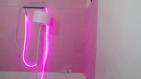 Camilla online show from 02-10-25, 10:31