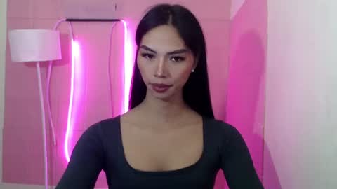 Camilla online show from 03-09-25, 11:03