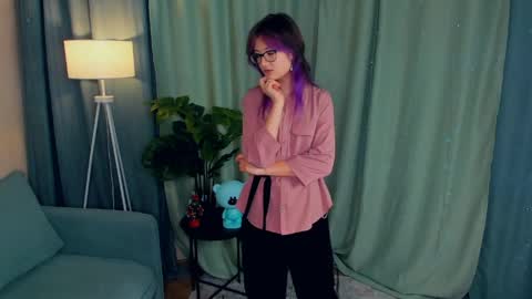 Emily online show from 04-02-26, 03:42