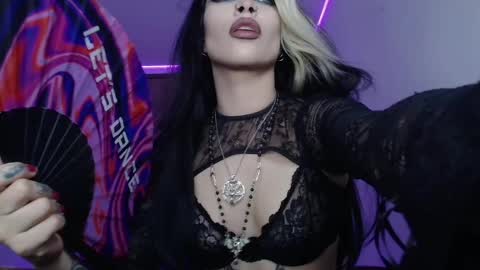 Snapshot of camille_666 chatting on 02-15-25, 12:04 Camille online show from 02-15-25, 12:04