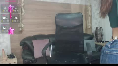 Camille online show from 03-10-25, 08:45