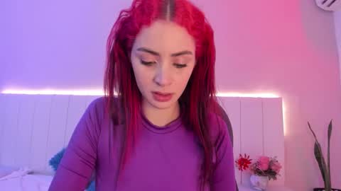 C A M I L L E N    Help me get to the top online show from 11-07-25, 10:43