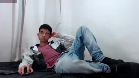 camillo_beischel_ online show from 09-28-25, 05:29