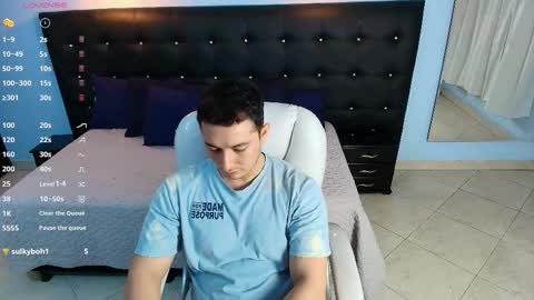 Camilo online show from 12-17-24, 08:10