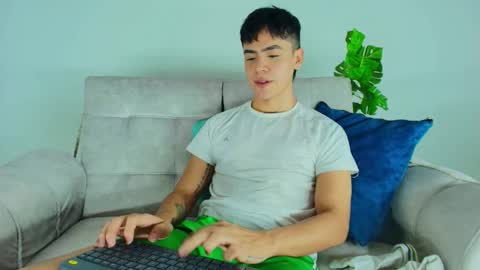 CAMILO online show from 10-13-25, 08:20