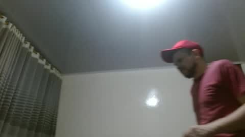 Snapshot of camiloking17 chatting on 12-05-24, 12:41 camilo online show from 12-05-24, 12:41
