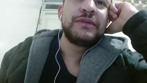 Snapshot of camiloking17 chatting on 12-12-24, 09:51 camilo online show from 12-12-24, 09:51