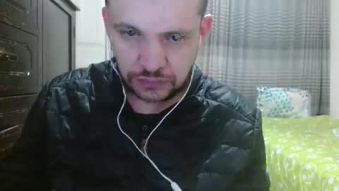 Snapshot of camiloking17 chatting on 01-20-25, 07:15 camilo online show from 01-20-25, 07:15