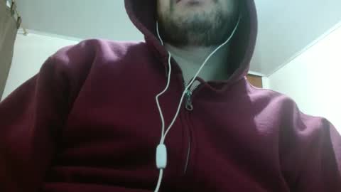 Snapshot of camiloking17 chatting on 10-16-25, 05:58 camilo online show from 10-16-25, 05:58