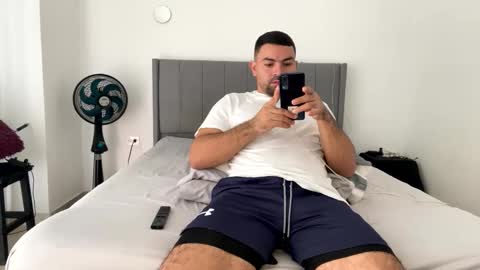 camilor_30 online show from 04-14-26, 12:44