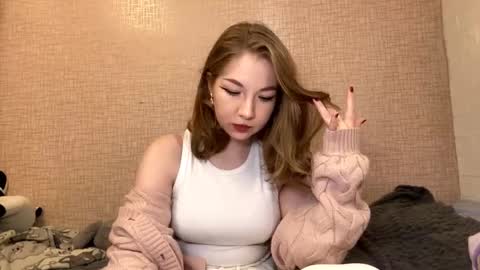 Milana Stone online show from 10-06-25, 10:34