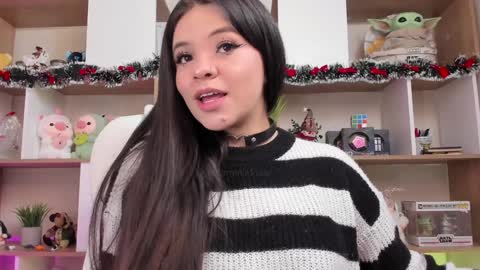   Lets reach 200 thumbs up  online show from 12-17-24, 12:43