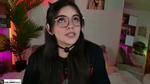   Lets reach 200 thumbs up  online show from 09-08-25, 07:02